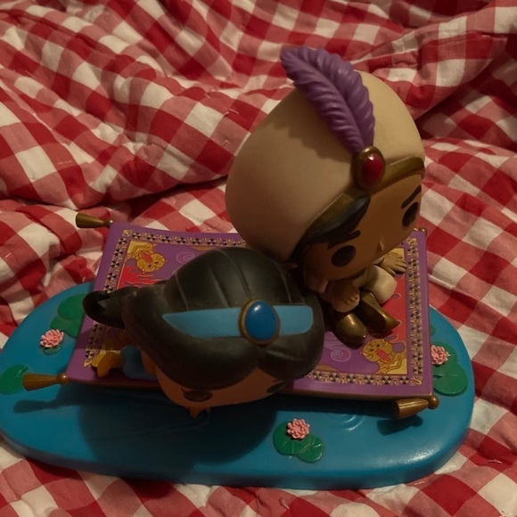 Funko Pop! Aladdin & Jasmine Magic Flying Carpet Ride Disney #480 Movie Moments - Picture 1 of 5